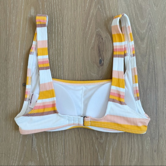 NEW XHILARATION | Ribbed Bralette Bikini Top - Picture 7 of 11